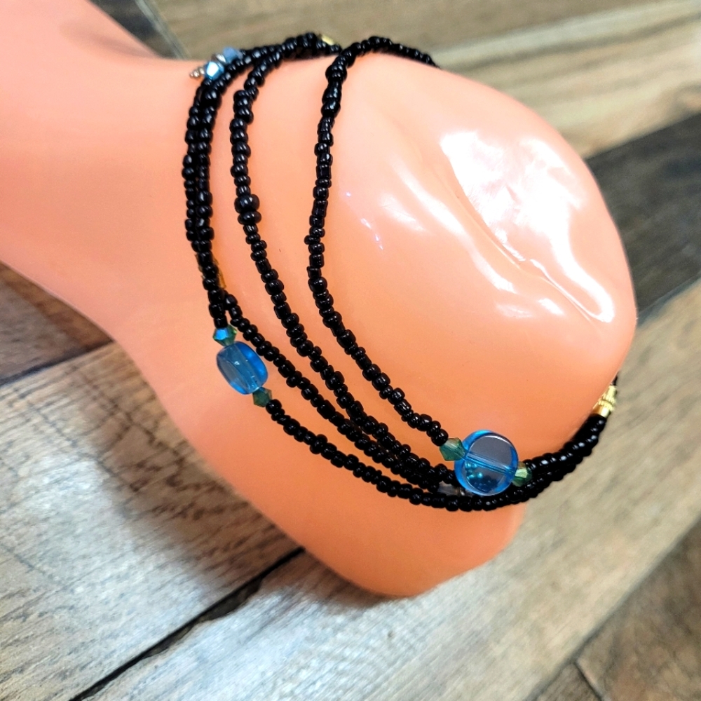 Africa leg beads